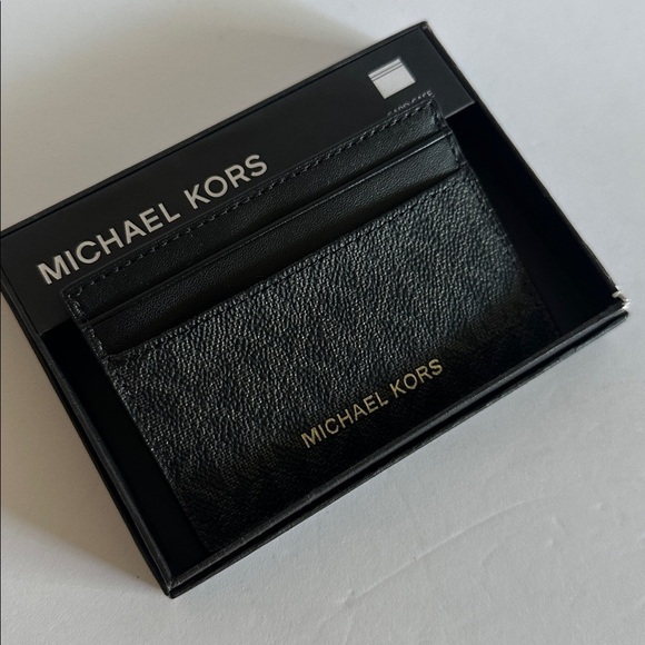 Michael Kors Signature Black Card Holder - Picture 2 of 5